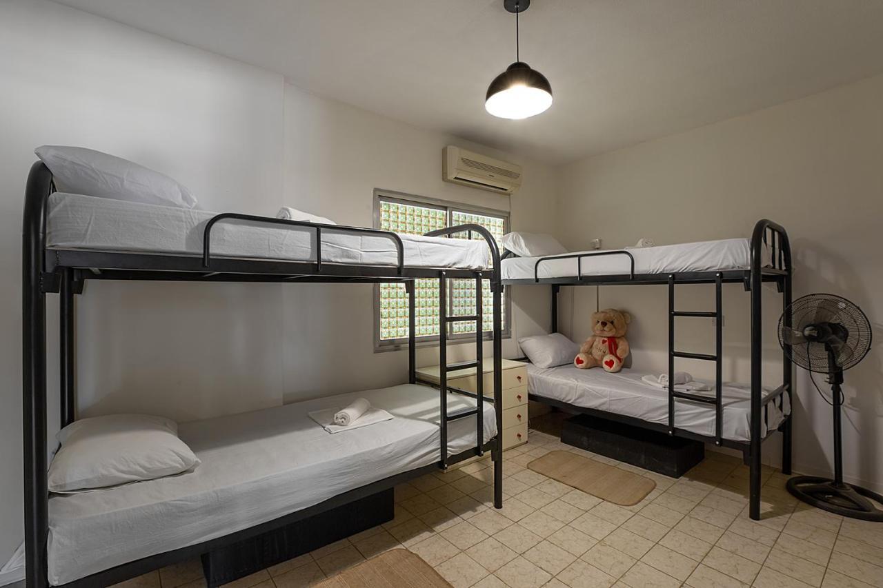 White Hostel Λεμεσός Εξωτερικό φωτογραφία